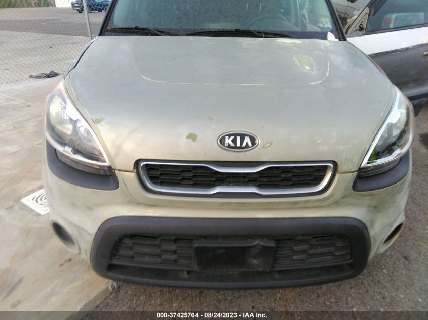 2013 Kia Soul + VIN: KNDJT2A67D7577423 Lot: 37425764