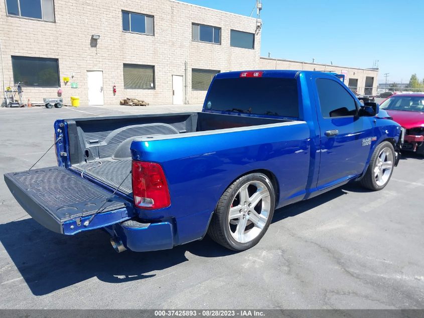 3C6JR6AT7HG613351 2017 Ram 1500 Express 4X2 6'4" Box