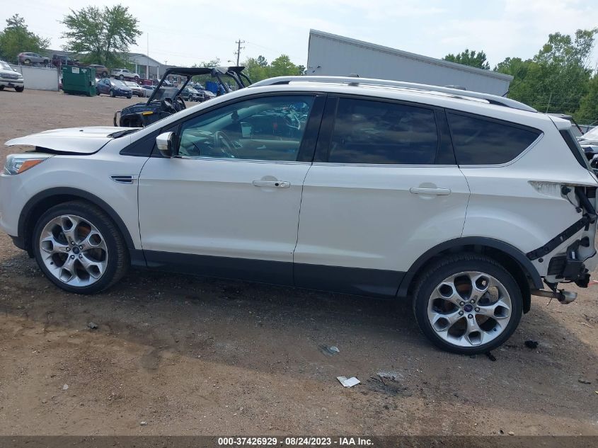 1FMCU9J90DUD30539 2013 Ford Escape Titanium