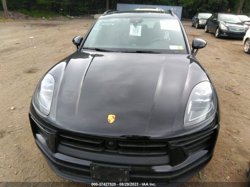 2022 Porsche Macan VIN: WP1AA2A55NLB00607 Lot: 37427525