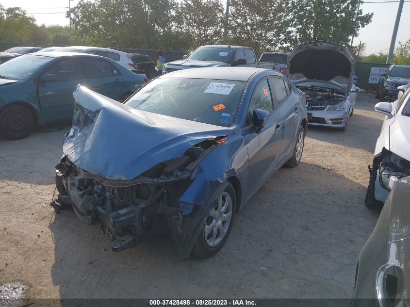 3MZBN1U78JM241243 2018 Mazda Mazda3 Sport