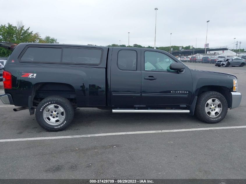 2013 Chevrolet Silverado 1500 Lt VIN: 1GCRKSE7XDZ410759 Lot: 37429709