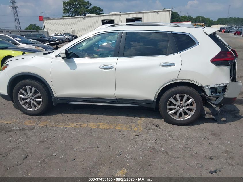 5N1AT2MV8JC818679 2018 Nissan Rogue Sv