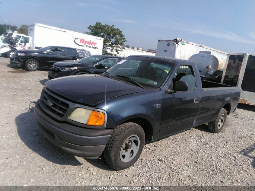 2004 Ford F-150 Heritage Xlt/Xl VIN: 2FTRF17264CA14633 Lot: 37435876