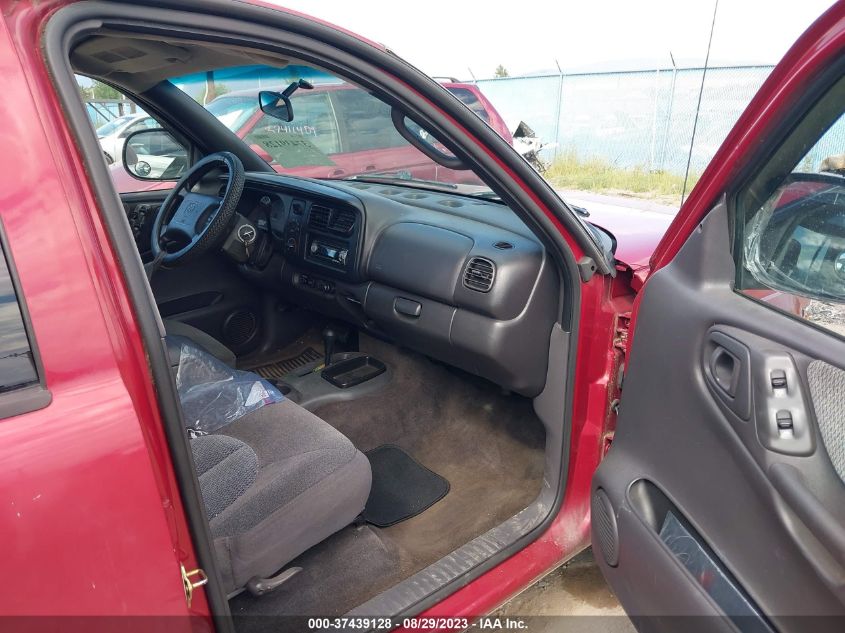 1B4HS28N7YF181662 2000 Dodge Durango