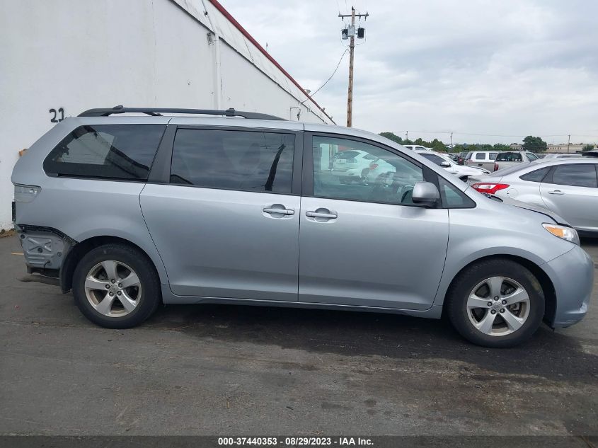 2017 Toyota Sienna Le VIN: 5TDKZ3DC5HS863938 Lot: 37440353