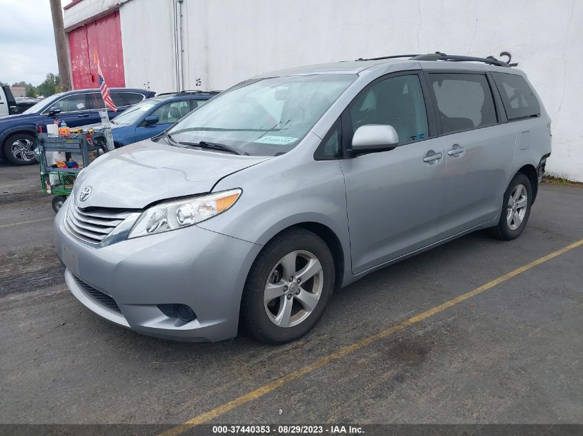 2017 Toyota Sienna Le VIN: 5TDKZ3DC5HS863938 Lot: 37440353