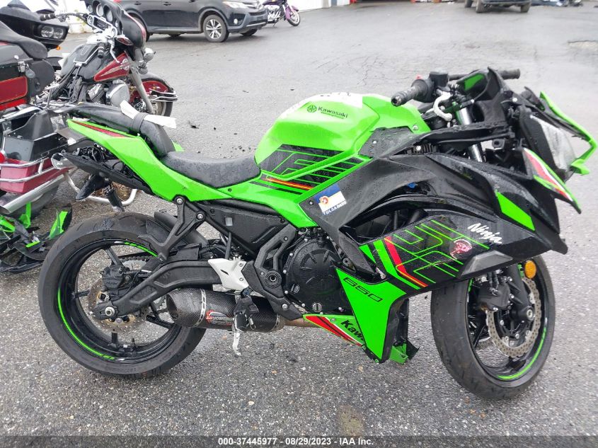 2023 Kawasaki Ex650 R VIN: ML5EXER13PDAA7899 Lot: 37445977