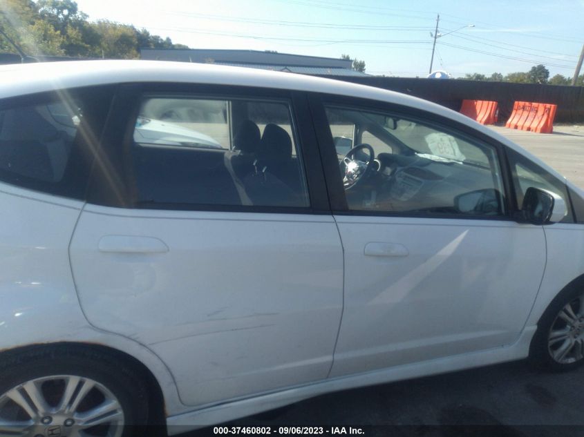 2010 Honda Fit Sport VIN: JHMGE8H42AS015058 Lot: 37460802