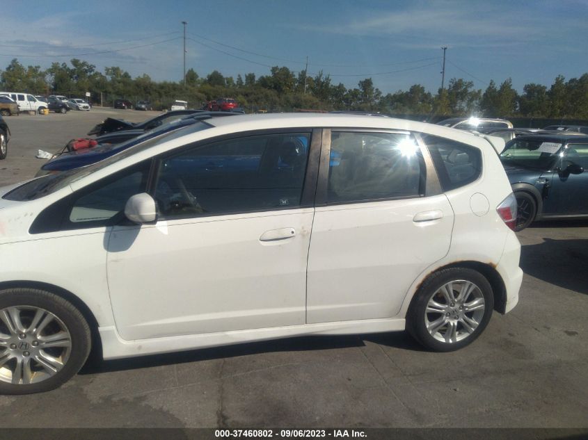 2010 Honda Fit Sport VIN: JHMGE8H42AS015058 Lot: 37460802