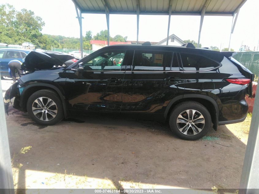 2022 Toyota Highlander Xle VIN: 5TDHZRBHXNS585142 Lot: 37463184