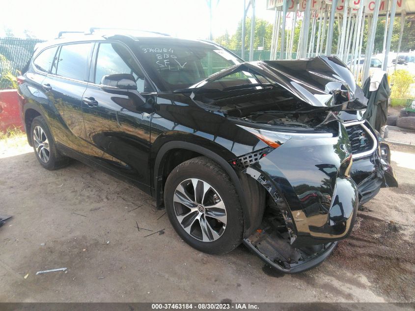 2022 Toyota Highlander Xle VIN: 5TDHZRBHXNS585142 Lot: 37463184