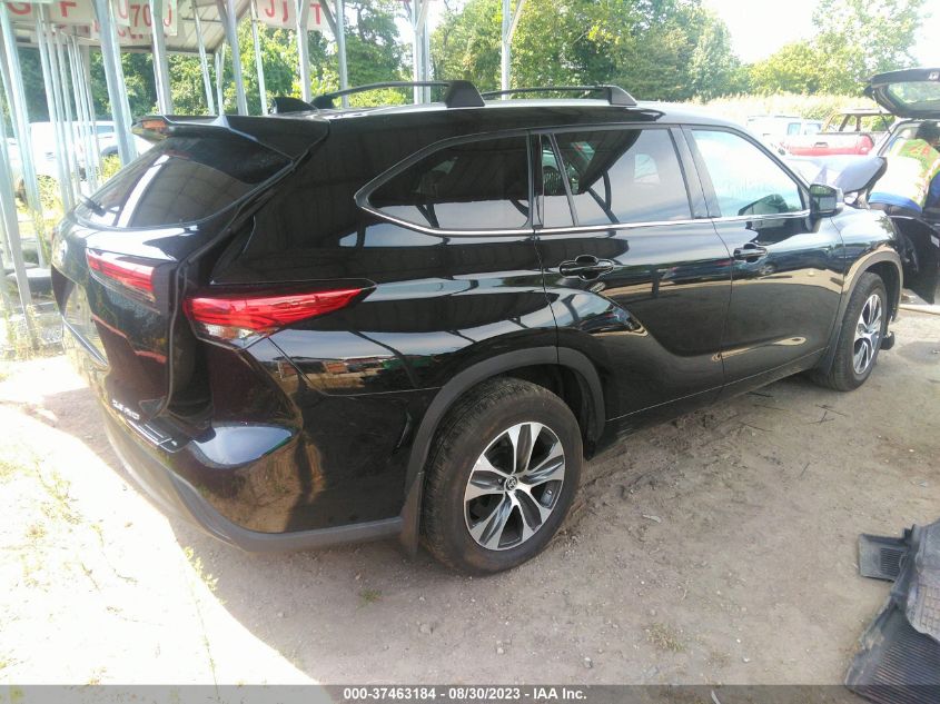 2022 Toyota Highlander Xle VIN: 5TDHZRBHXNS585142 Lot: 37463184