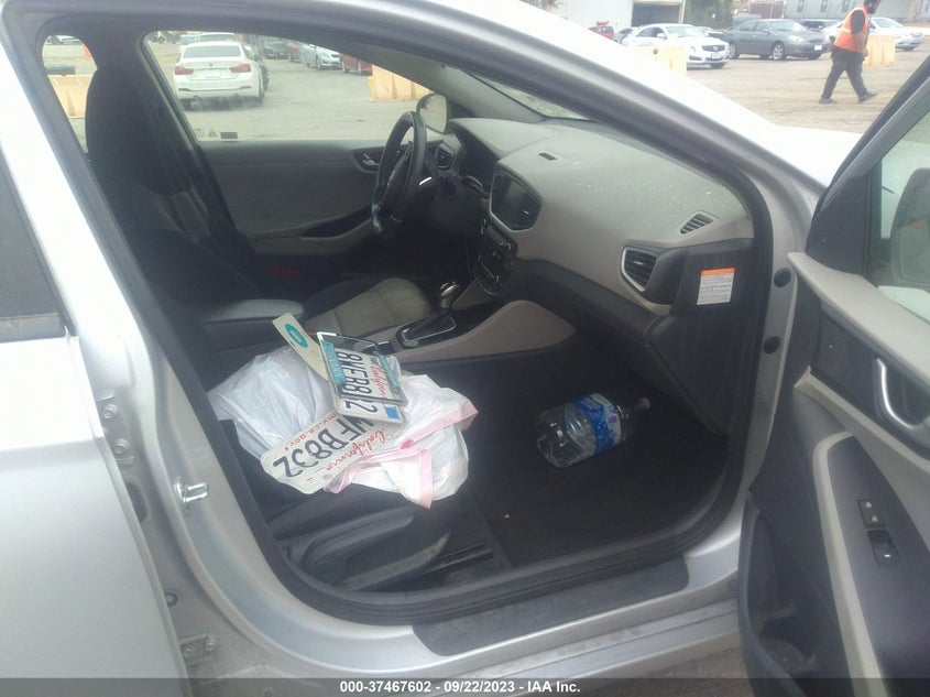 2018 Hyundai Ioniq Hybrid Blue VIN: KMHC65LC0JU083269 Lot: 37467602