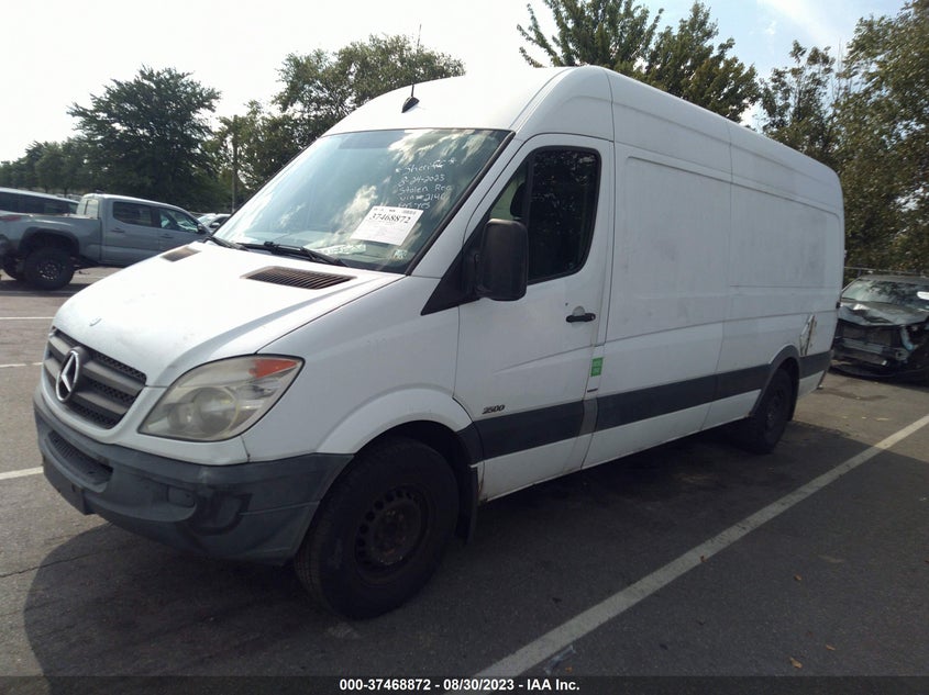 2011 Mercedes-Benz Sprinter 2500 High Roof VIN: WD3PE8CB9B5572146 Lot: 37468872