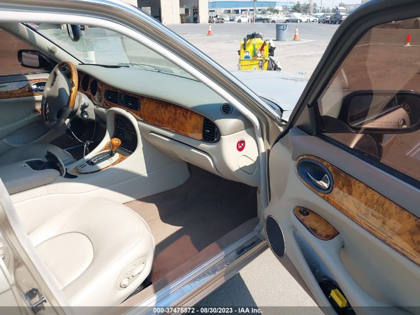 1999 Jaguar Xj VIN: SAJKD6045XC873580 Lot: 37475572