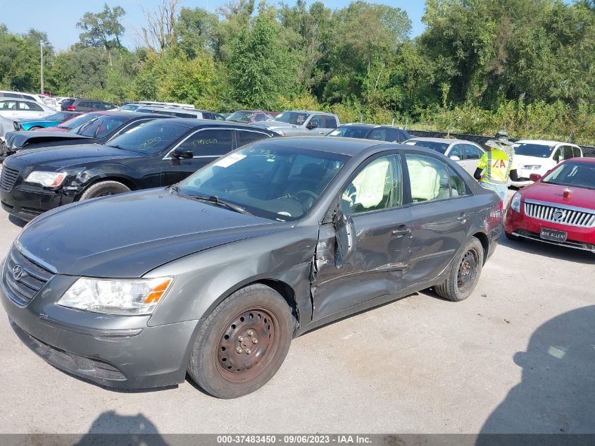 2009 Hyundai Sonata Gls VIN: 5NPET46C69H527546 Lot: 37483450