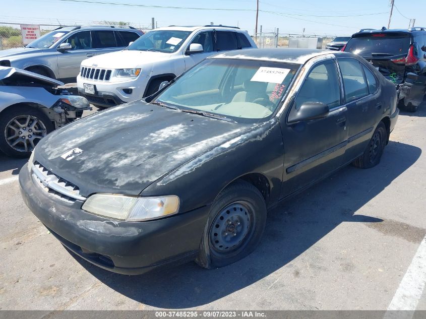 1998 Nissan Altima VIN: 1N4DL01DXWC208068 Lot: 40357103