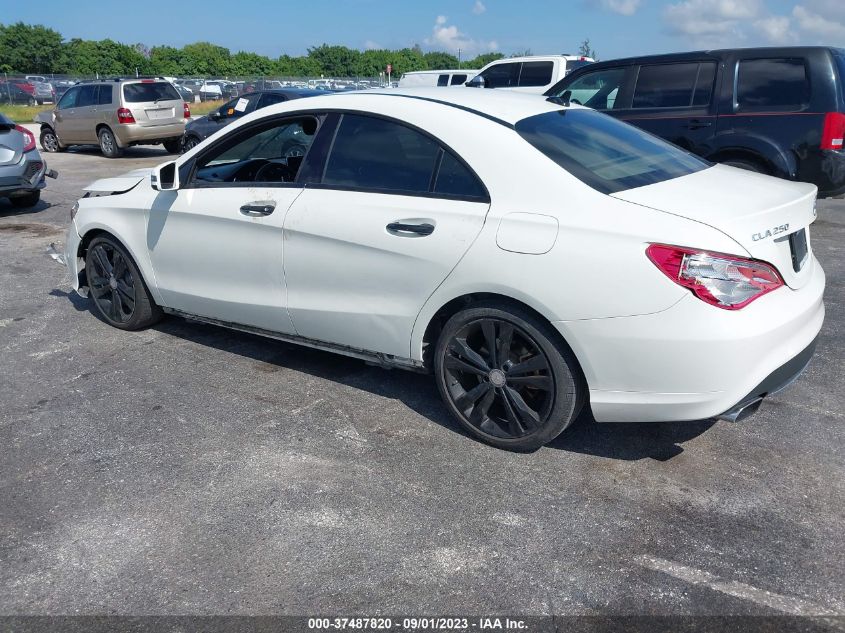 WDDSJ4EB3GN361944 2016 Mercedes-Benz Cla 250