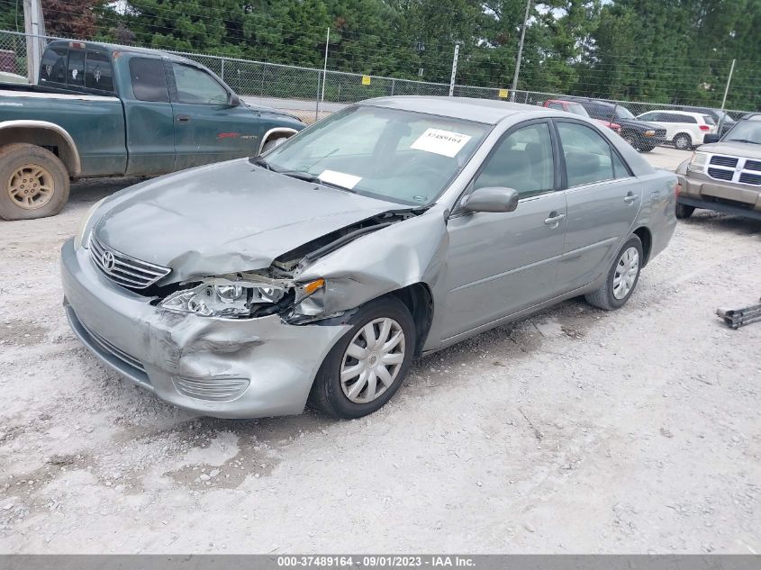 2005 Toyota Camry Le VIN: 4T1BE32K05U951045 Lot: 37489164