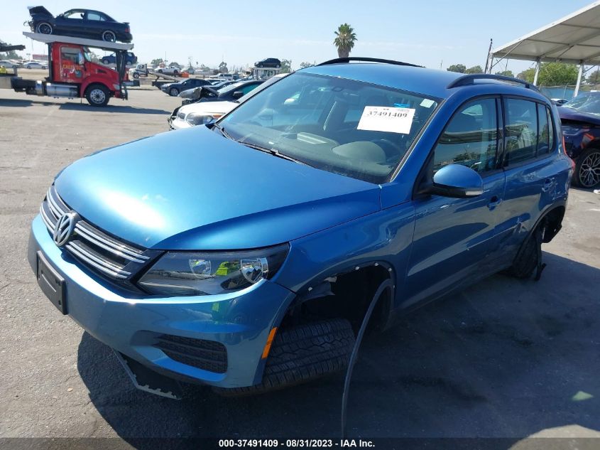 2017 Volkswagen Tiguan VIN: WVGBV7AX7HK023561 Lot: 37491409