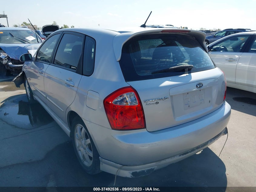 2006 Kia Spectra5 VIN: KNAFE161765361199 Lot: 37492536