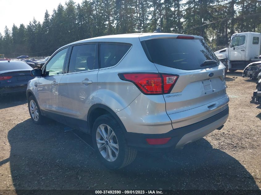 2019 Ford Escape Se VIN: 1FMCU9GD9KUC06262 Lot: 37492590