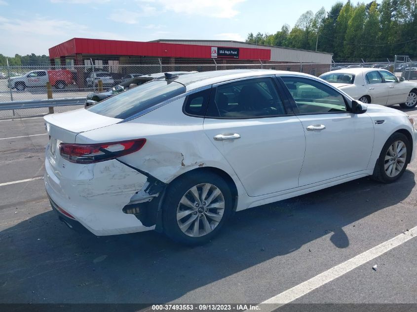 2018 Kia Optima S VIN: 5XXGT4L37JG242514 Lot: 37493553