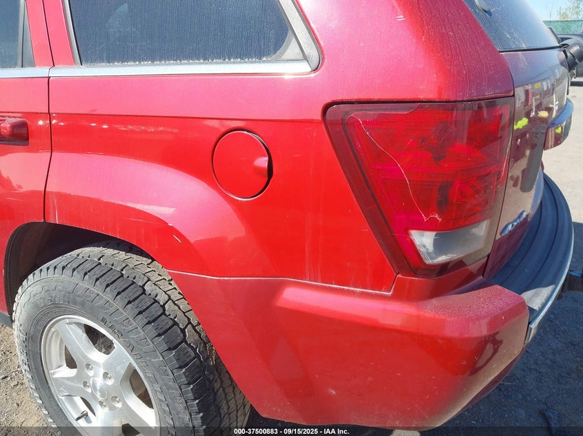 2005 Jeep Grand Cherokee Limited VIN: 1J4HR58205C703724 Lot: 37500883