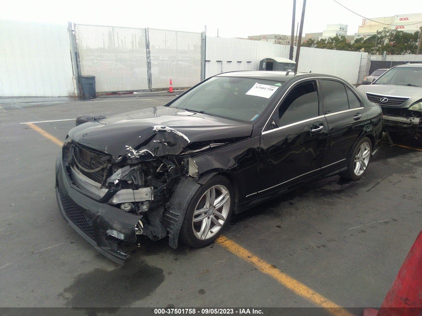 2014 MERCEDES-BENZ C 250 SPORT/LUXURY - WDDGF4HB6ER314514