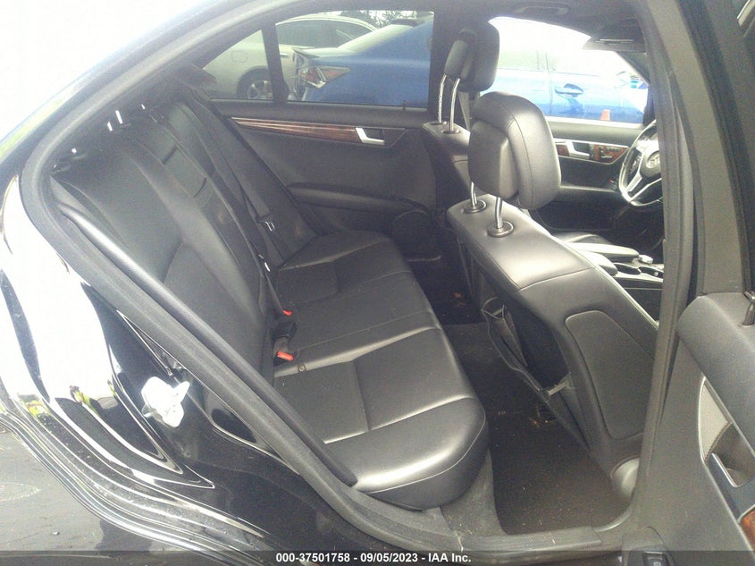 2014 MERCEDES-BENZ C 250 SPORT/LUXURY - WDDGF4HB6ER314514