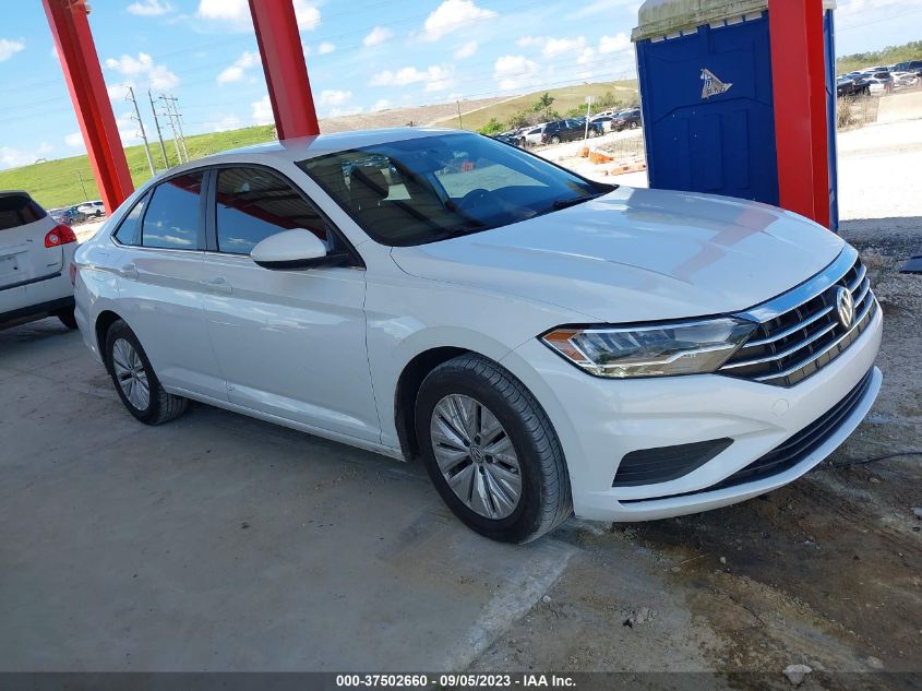 2020 Volkswagen Jetta 1.4T R-Line/1.4T S/1.4T Se VIN: 3VWCB7BU0LM065591 Lot: 37502660