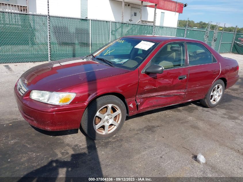 2000 Toyota Camry Le VIN: 4T1BG22K1YU970888 Lot: 37504336