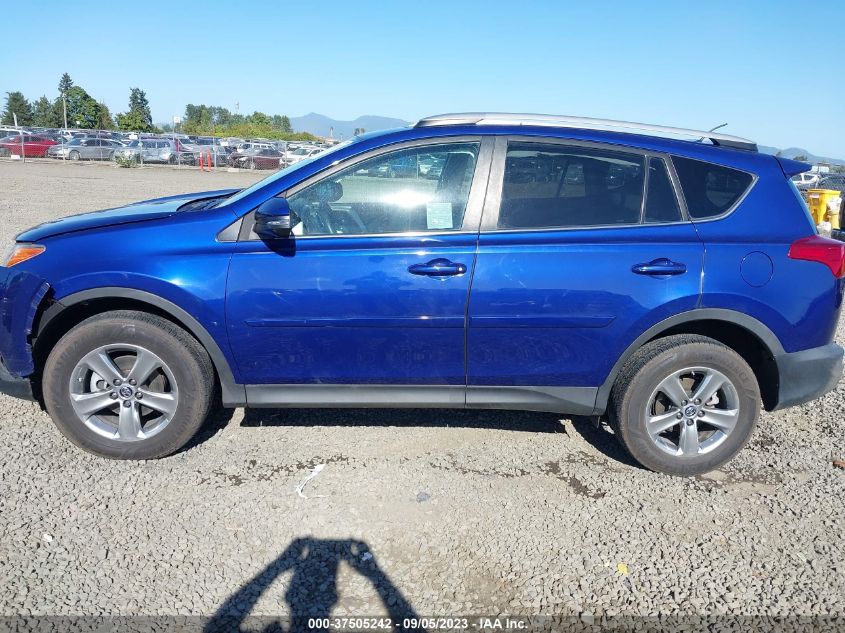 2T3RFREV5FW248697 2015 Toyota Rav4 Xle