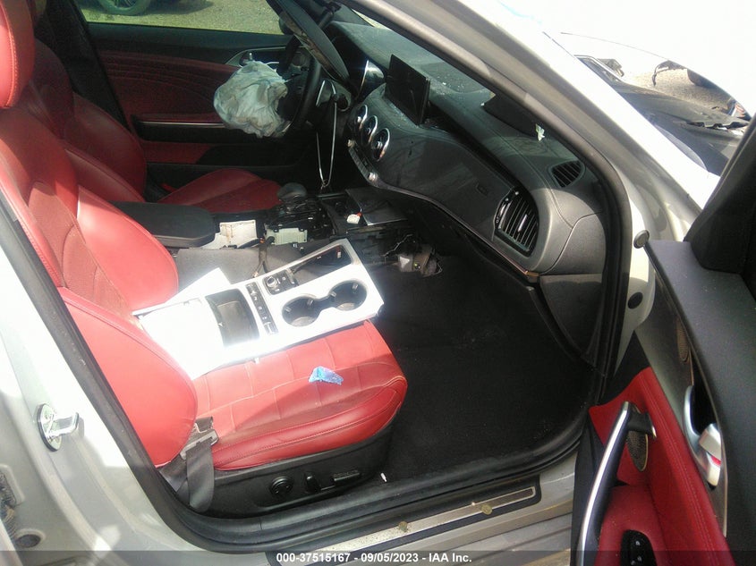 2022 Kia Stinger Gt2 VIN: KNAE55LC4N6112831 Lot: 37515167