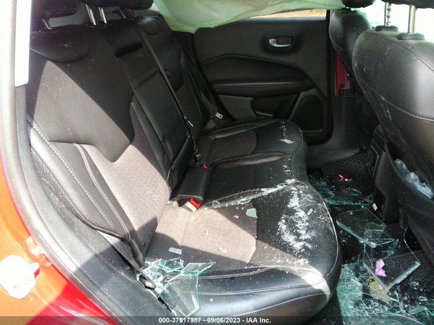 2019 Jeep Compass Latitude 4X4 VIN: 3C4NJDBB6KT630359 Lot: 37517987