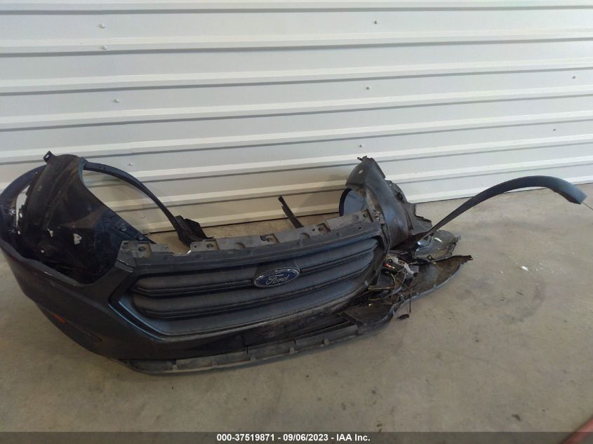 1FMCU0F70JUB25382 2018 Ford Escape S