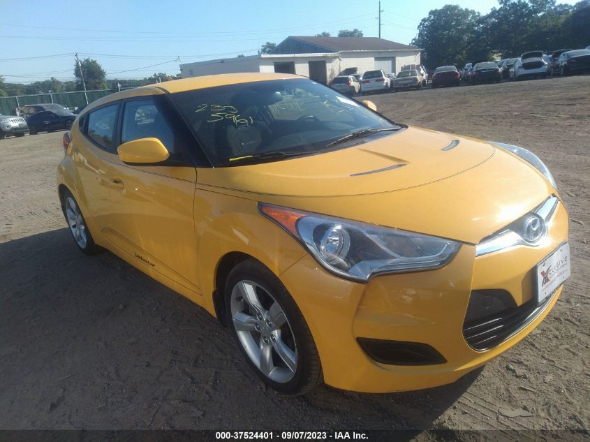 2012 Hyundai Veloster Base W/Black VIN: KMHTC6AD5CU021461 Lot: 37524401