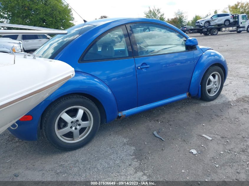 3VWBB61C4WM039160 1998 Volkswagen New Beetle