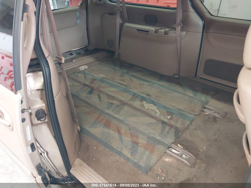 1998 Chrysler Town & Country Lxi VIN: 1C4GP64L3WB675534 Lot: 37541514