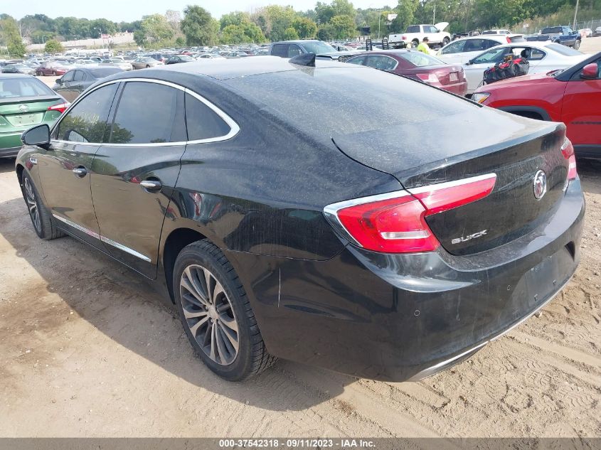 2017 Buick Lacrosse Essence VIN: 1G4ZP5SS2HU180712 Lot: 37542318