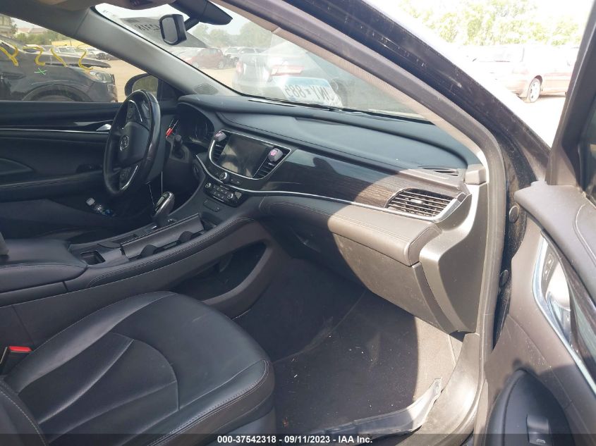 2017 Buick Lacrosse Essence VIN: 1G4ZP5SS2HU180712 Lot: 37542318