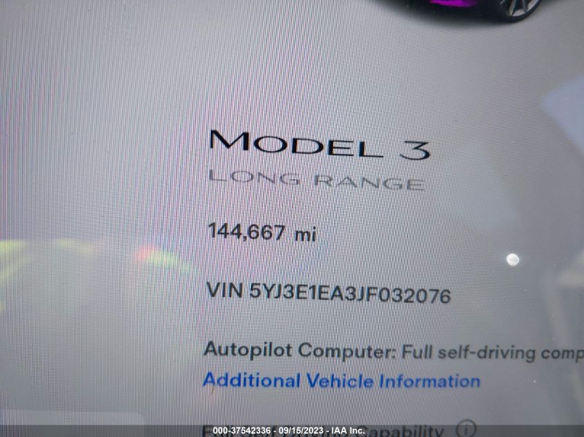 5YJ3E1EA3JF032076 2018 Tesla Model 3 Long Range/Mid Range