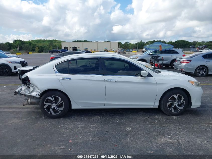 2017 Honda Accord Lx VIN: 1HGCR2F30HA068208 Lot: 37547238