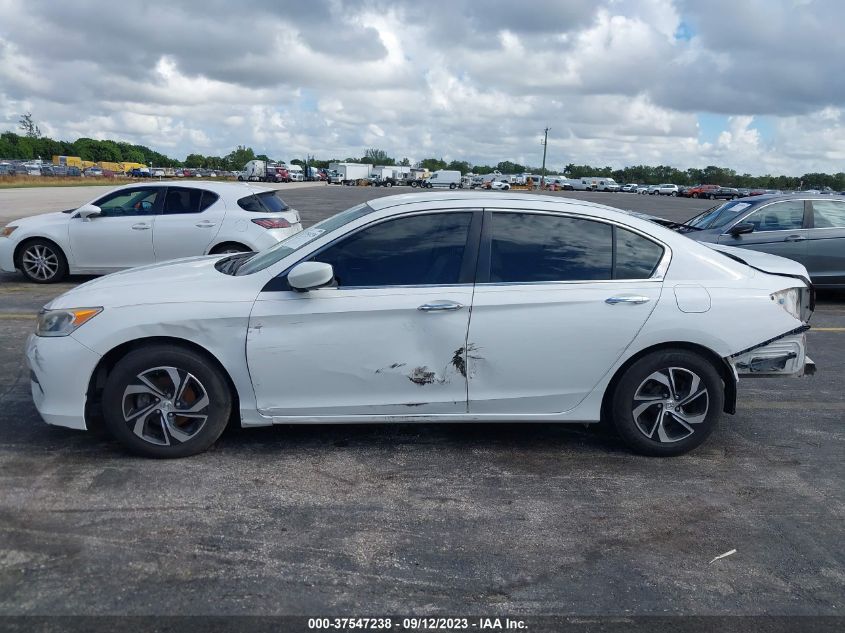 2017 Honda Accord Lx VIN: 1HGCR2F30HA068208 Lot: 37547238