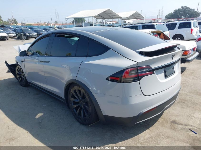 2022 Tesla Model X Plaid VIN: 7SAXCBE69NF355744 Lot: 37551214