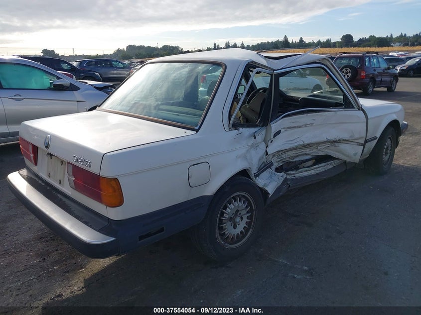 1986 BMW 325 E VIN: WBAAB5408G9361596 Lot: 37554054