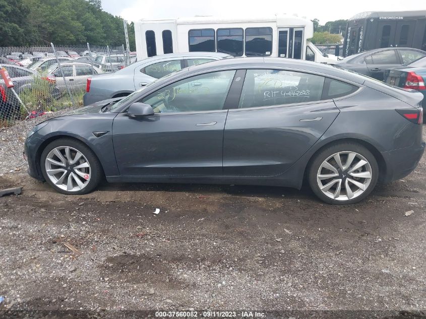 5YJ3E1EB8JF068838 2018 Tesla Model 3 Performance/Long Range