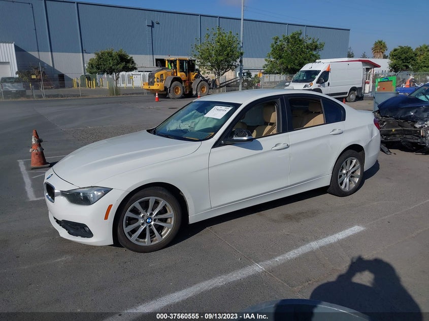2016 BMW 320I WBA8E1G56GNT38055