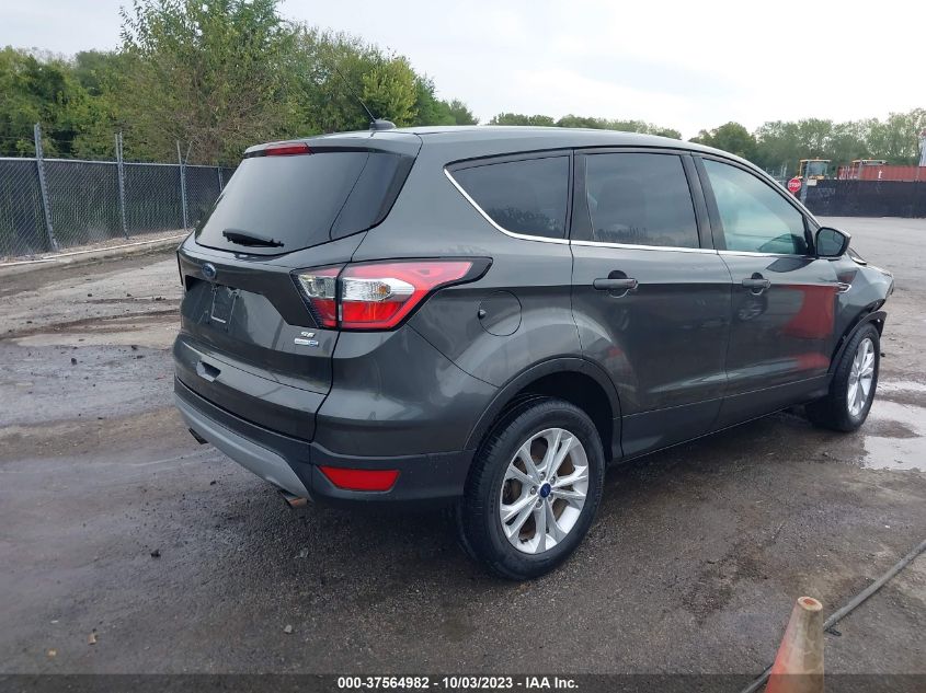 1FMCU9GD2HUE50392 2017 Ford Escape Se